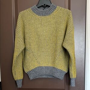Chiaramente Wool Blend Yellow and Gray Ribbed Sweater. Small. NWT